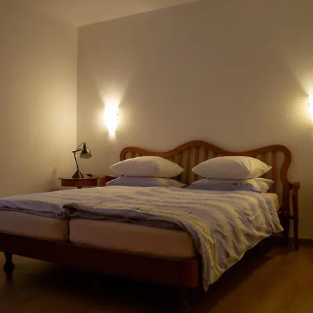 فندق Ristorante Groven Lostallo