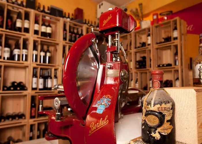 Ristorante Groven فندق *