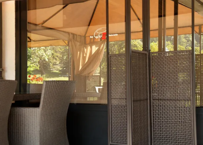 فندق Ristorante Groven Lostallo